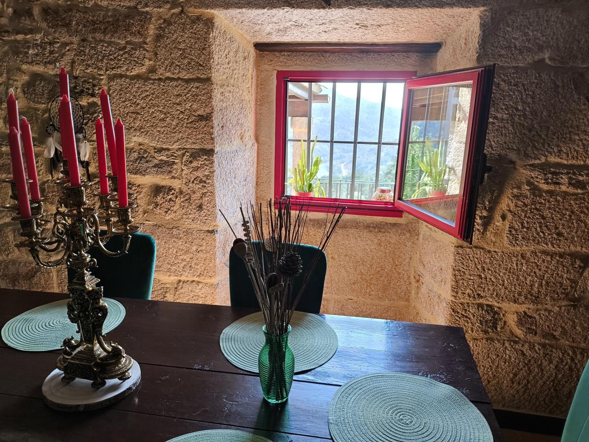 Xiravai-Ribeira Sacra Villa Peares Exteriör bild
