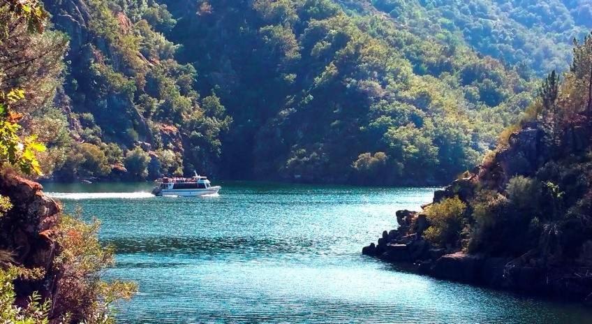 Xiravai-Ribeira Sacra Villa Peares Exteriör bild